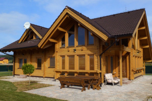 Особенности конструкционной защиты деревянного дома